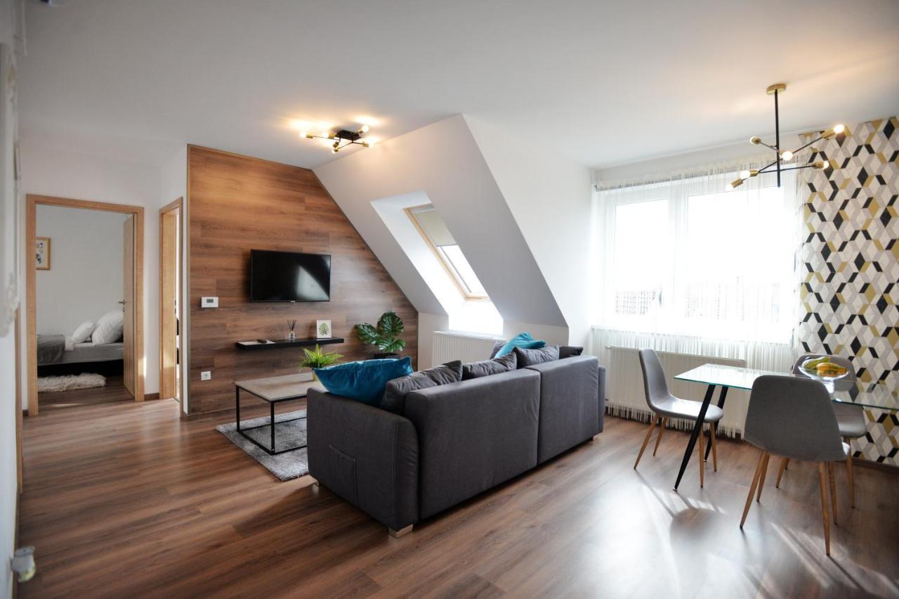 One Luxury Suites אגר מראה חיצוני תמונה