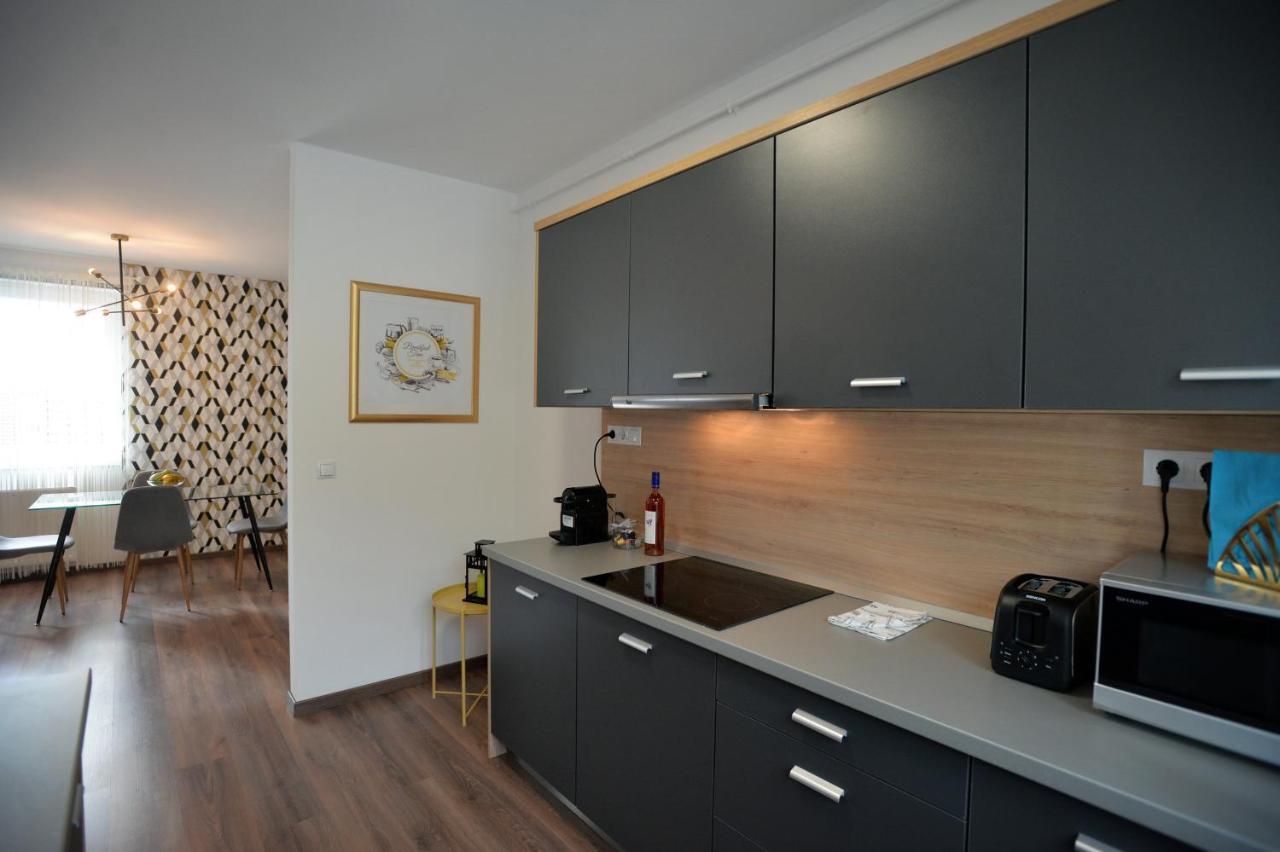 One Luxury Suites אגר מראה חיצוני תמונה